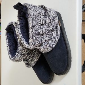 MUK LUKS WOMEN'S LAUREL BOOTS
